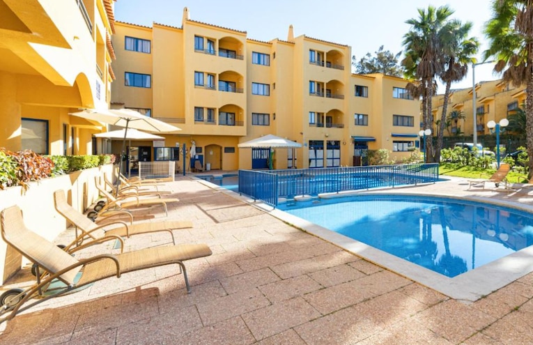 Swimming pools - 2