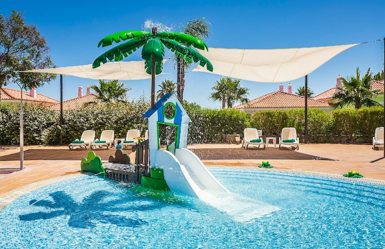 Swimming pools - 3