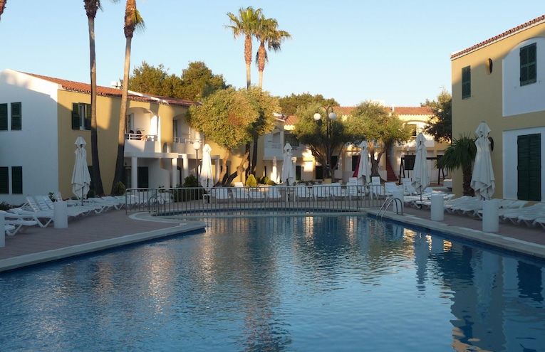 Swimming pools - 1