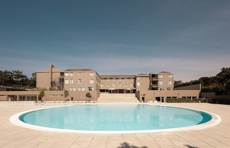 Swimming pools - 2