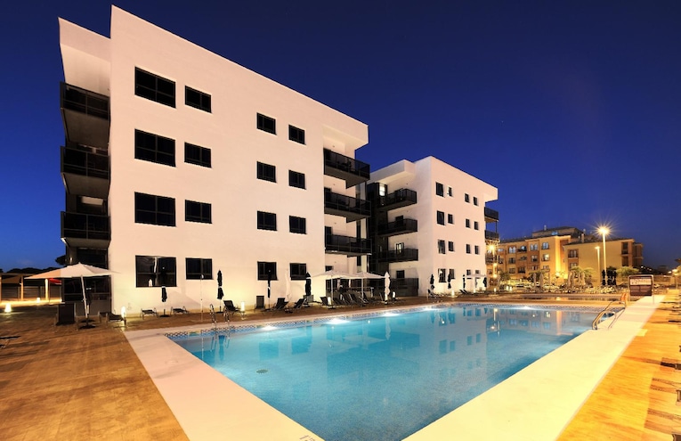 Swimming pools - 6