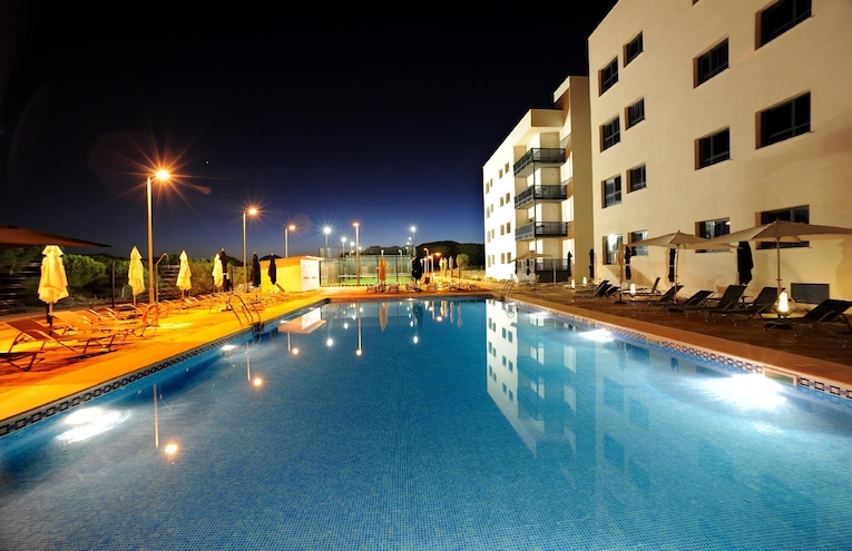 Swimming pools - 1