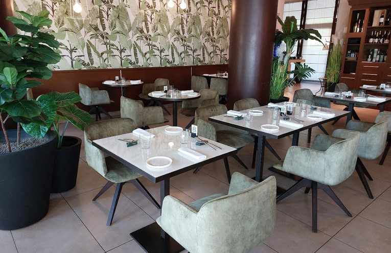 Restaurants - 3