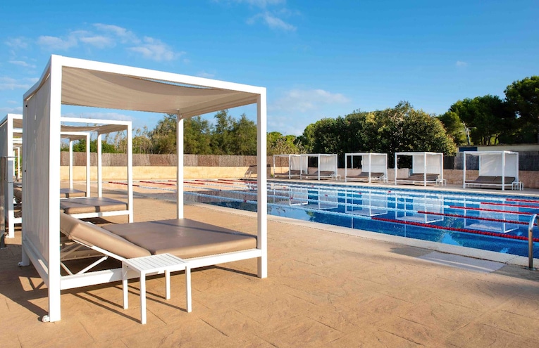Swimming pools - 4
