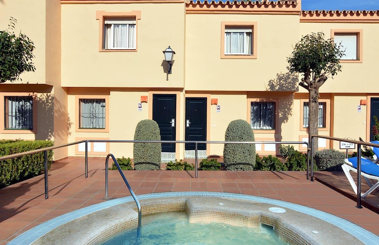 Swimming pools - 2
