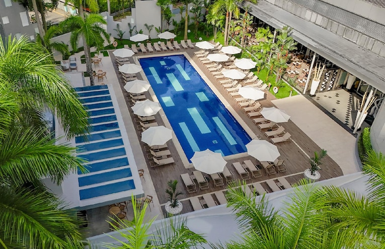 Swimming pools - 1