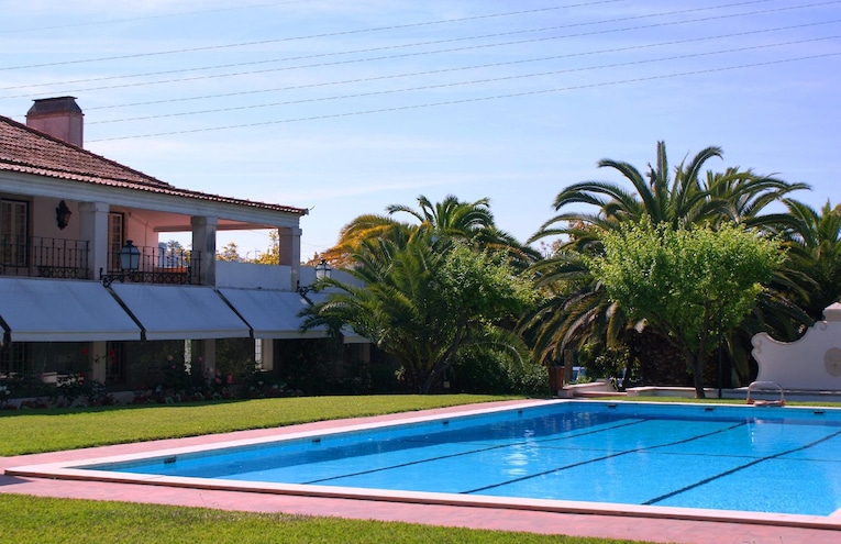 Swimming pools - 1
