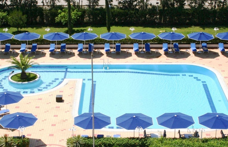 Swimming pools - 3
