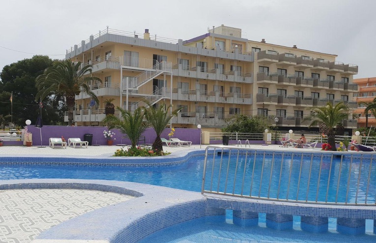 Swimming pools - 2