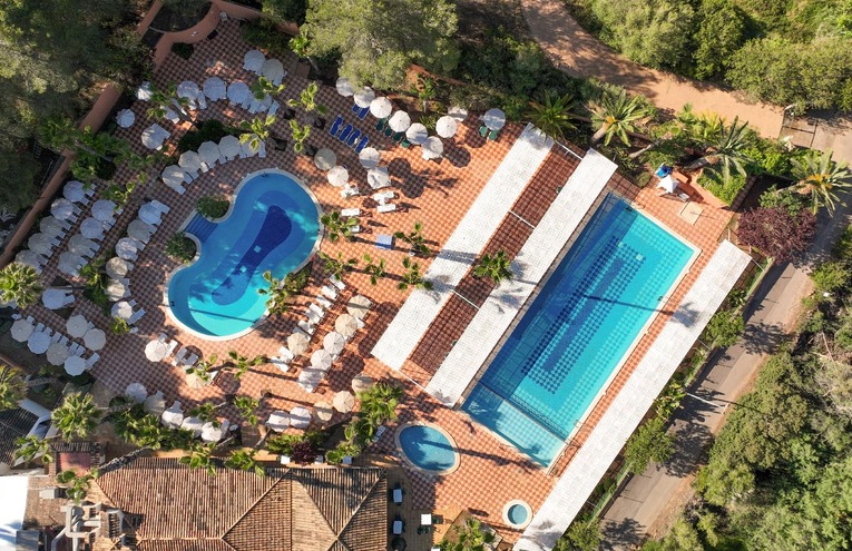 Swimming pools - 1