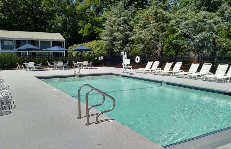 Swimming pools - 1