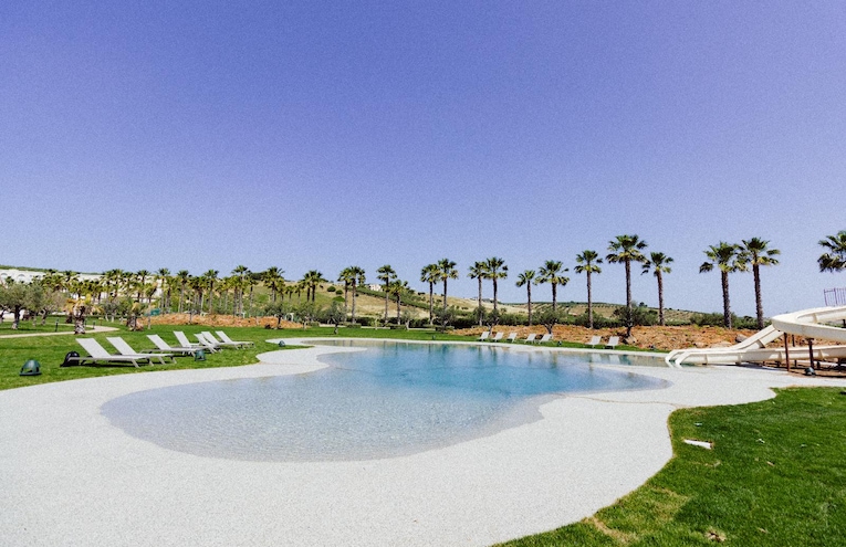 Swimming pools - 1