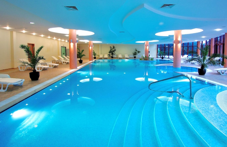 Swimming pools - 2