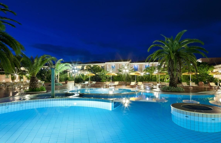 Swimming pools - 1