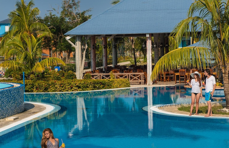 Swimming pools - 1