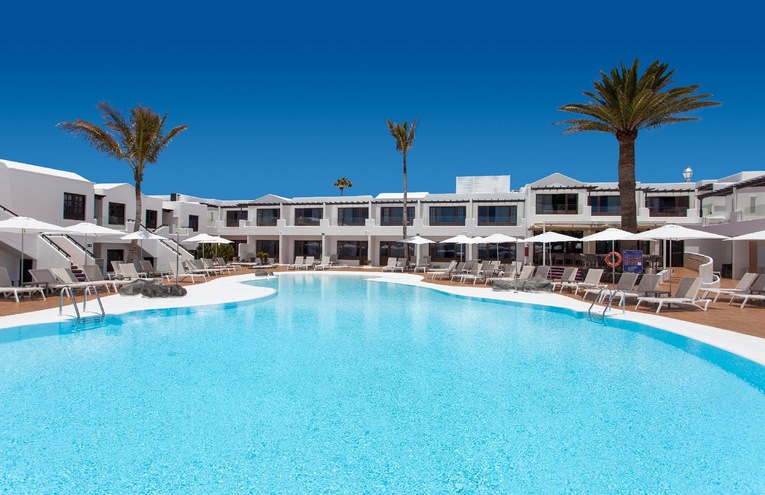 Swimming pools - 1
