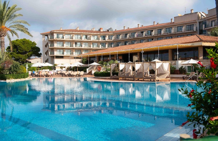 Swimming pools - 1