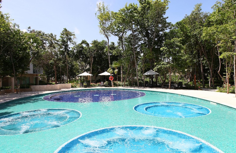 Swimming pools - 3