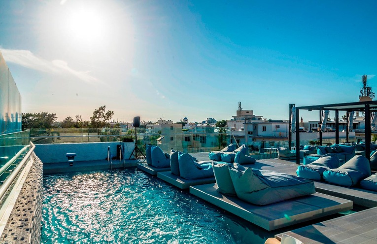 Swimming pools - 1