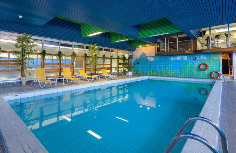 Swimming pools - 1