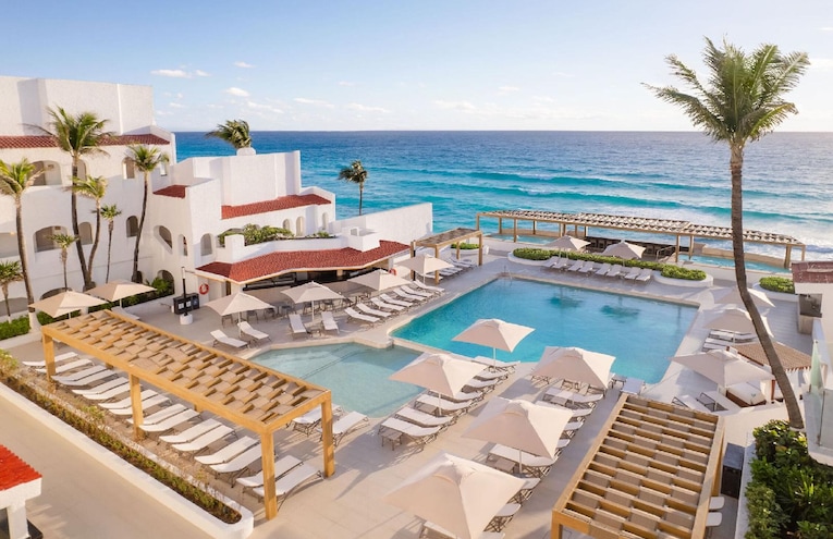 Swimming pools - 1