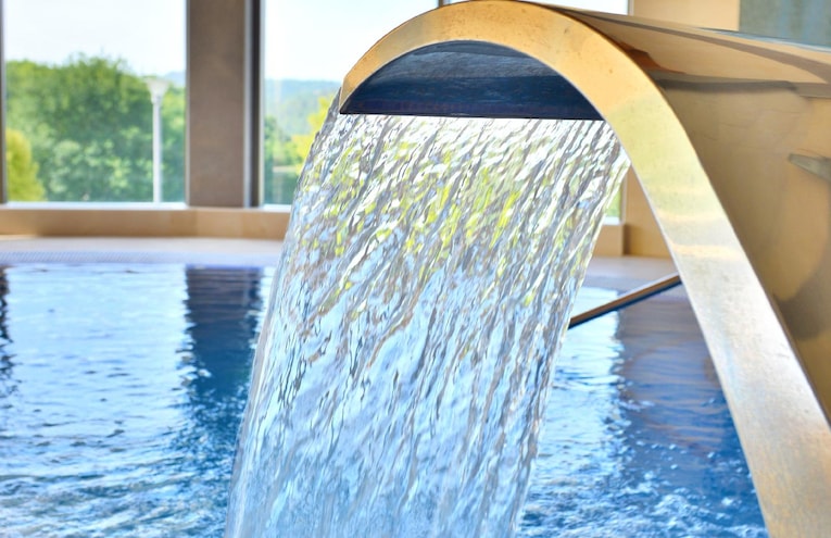 Swimming pools - 1