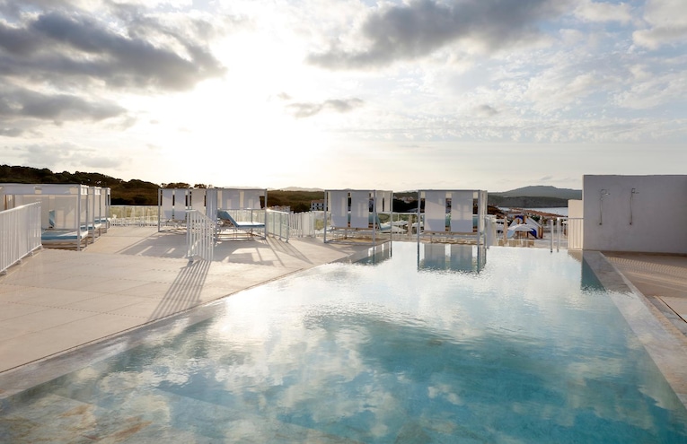 Swimming pools - 1