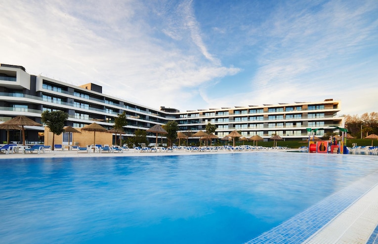 Swimming pools - 3