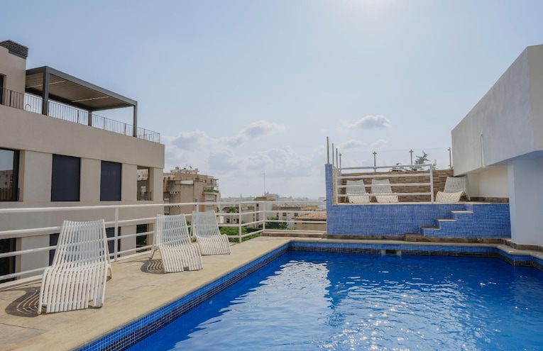 Swimming pools - 2