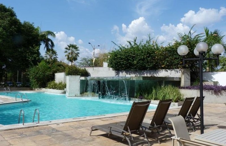 Swimming pools - 1