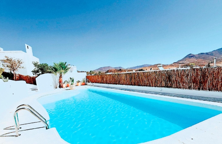 Swimming pools - 1