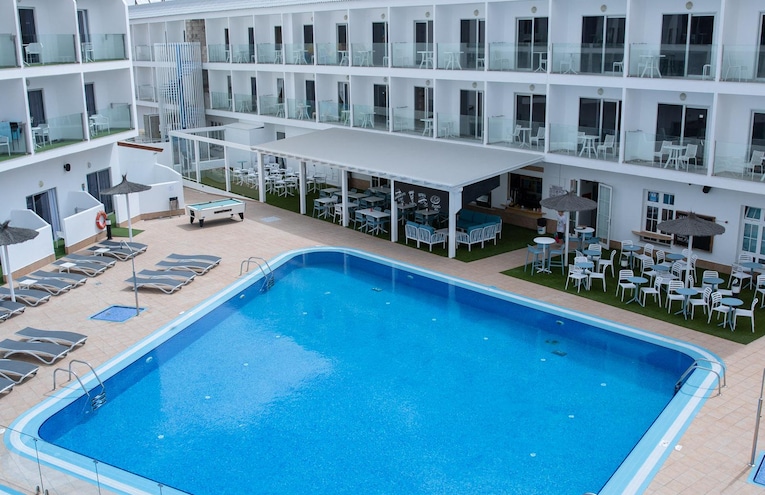 Swimming pools - 4