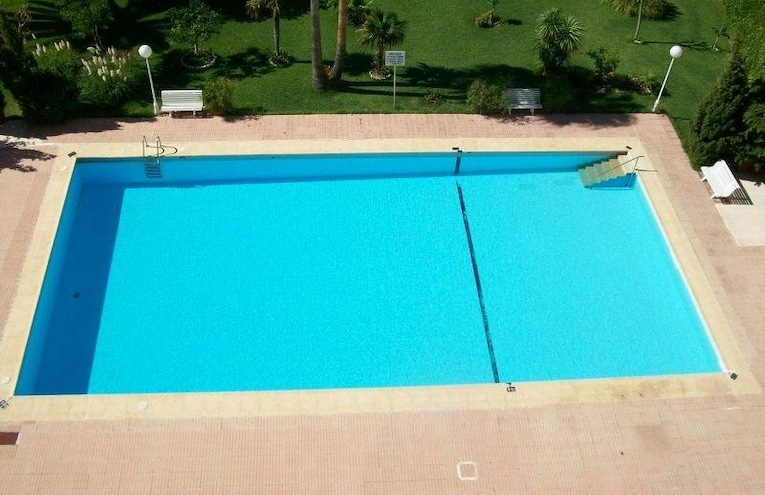 Swimming pools - 2