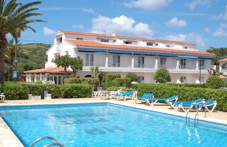 Swimming pools - 1