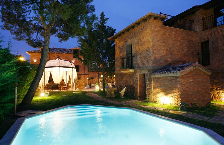 Swimming pools - 1