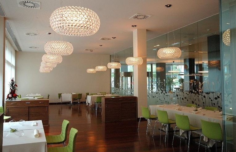 Restaurants - 3