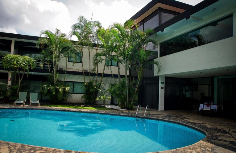Swimming pools - 1