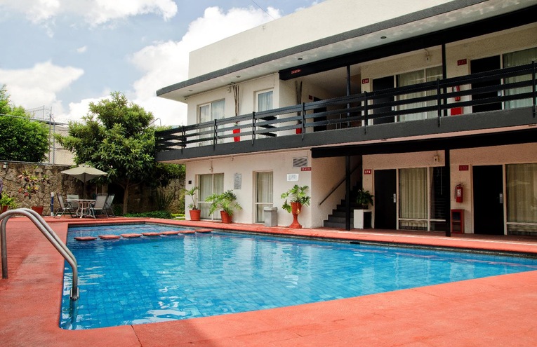 Swimming pools - 2