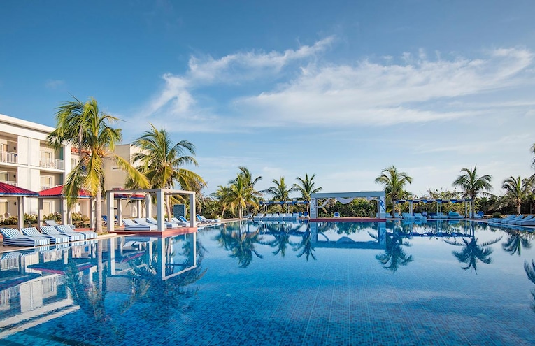 Swimming pools - 1