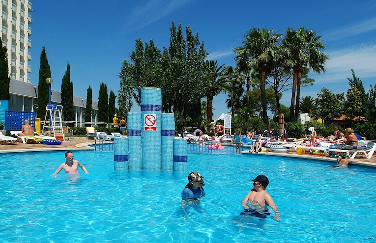 Swimming pools - 4