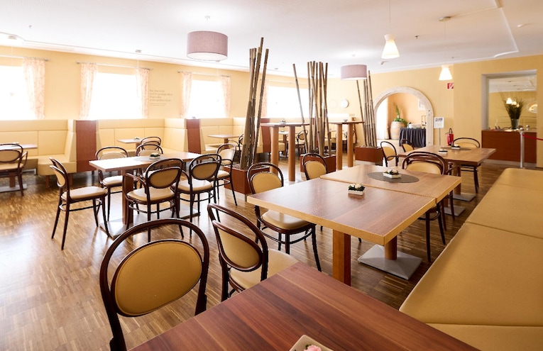 Restaurants - 1