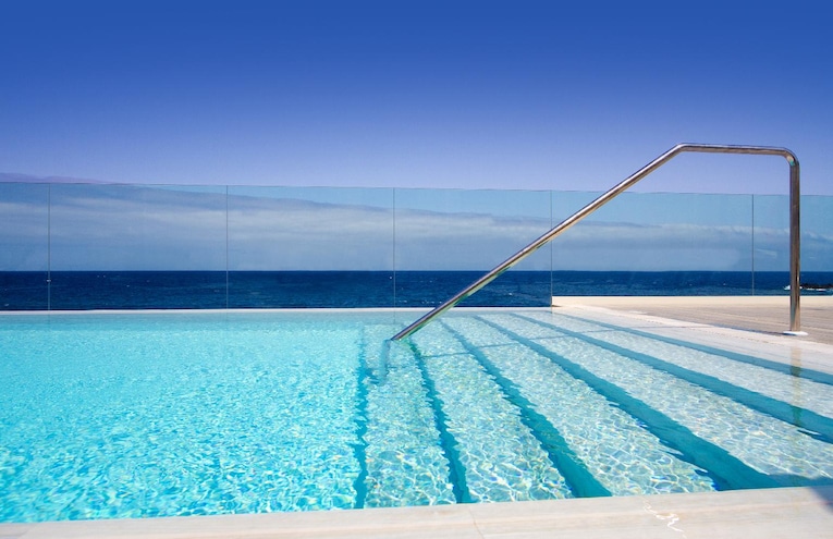 Swimming pools - 2