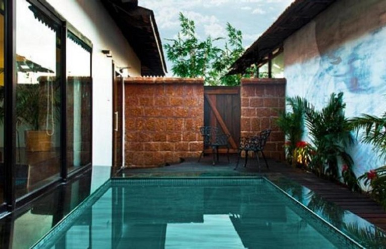 Swimming pools - 1