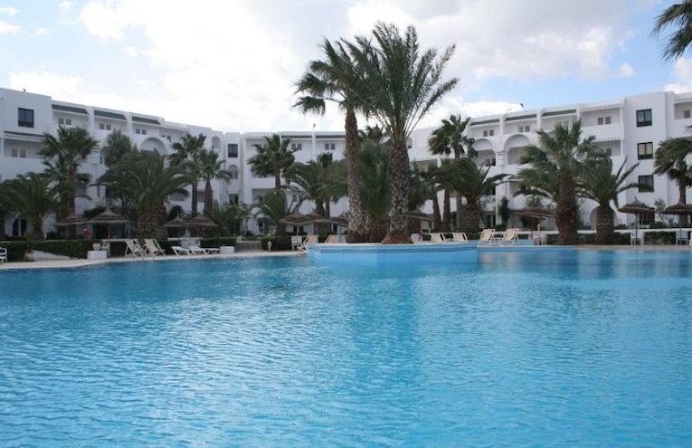 Swimming pools - 1