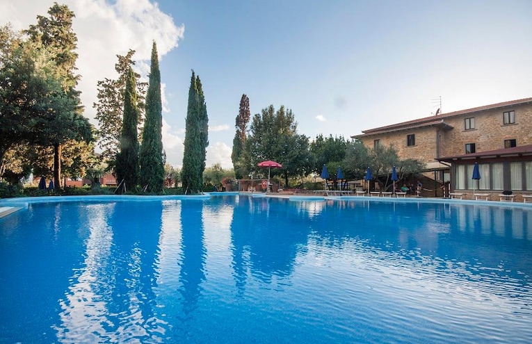 Swimming pools - 3