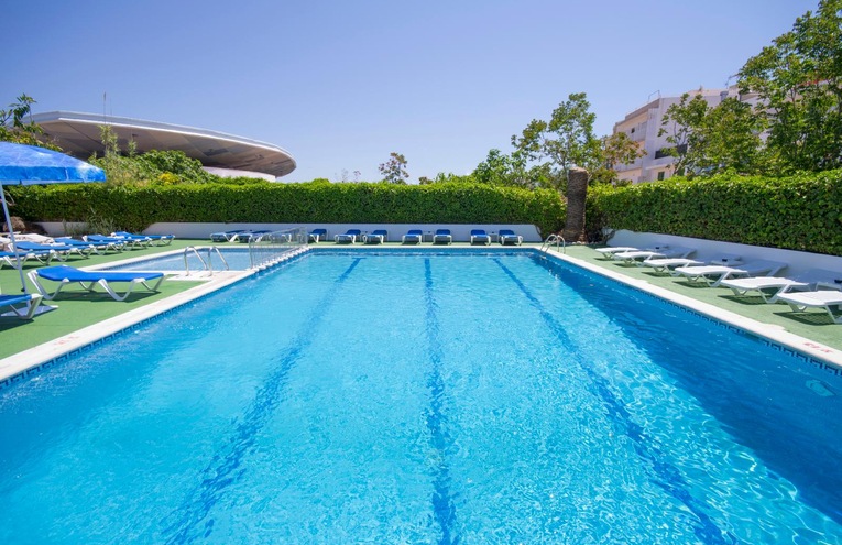 Swimming pools - 3