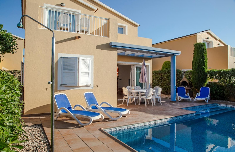 Swimming pools - 3