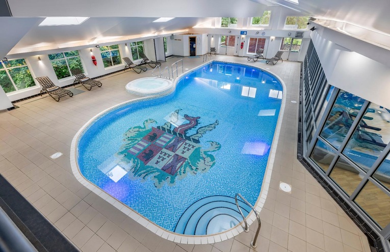 Swimming pools - 1
