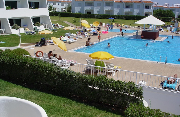 Swimming pools - 1