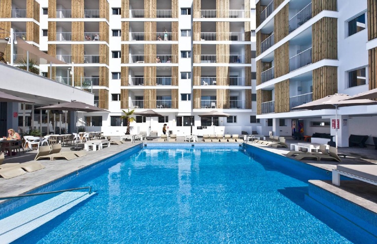 Swimming pools - 2